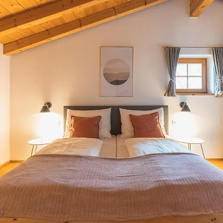 Dorfchalets - Cenzi Inkl Tauern Therme Eintritt & Sommerkarte *