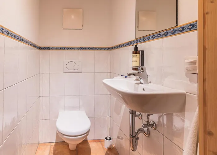 Dorfchalets - Cenzi Inkl Tauern Therme Eintritt & Sommerkarte بيت للعطل كابرون