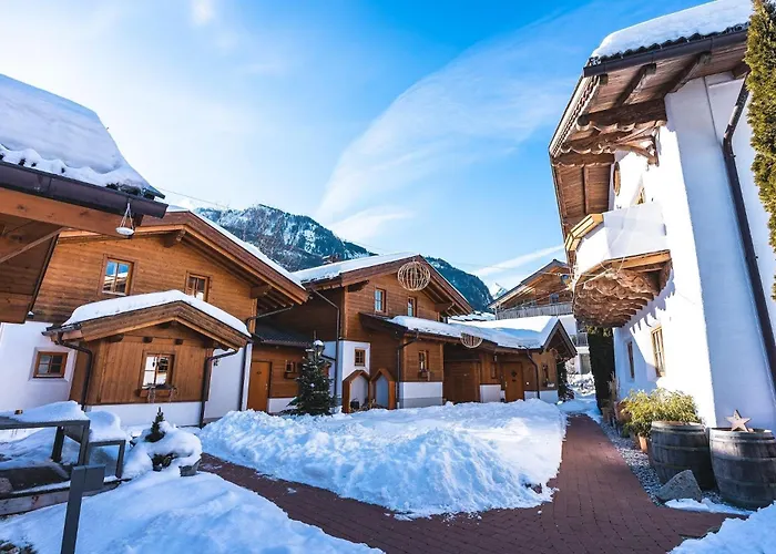 Dorfchalets - Cenzi Inkl Tauern Therme Eintritt & Sommerkarte بيت للعطل