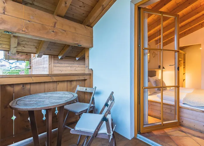 Dorfchalets - Cenzi Inkl Tauern Therme Eintritt & Sommerkarte بيت للعطل كابرون